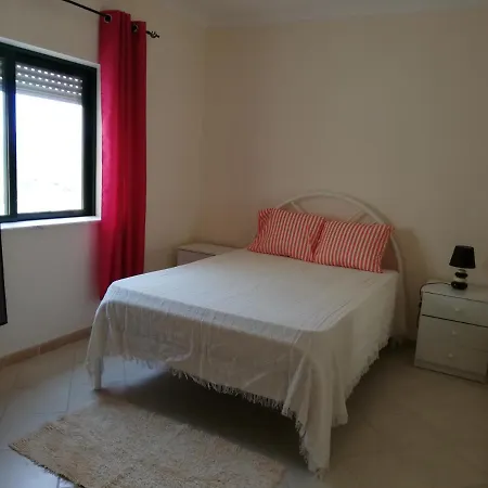 Apartman Edificio Mar E Serra Alvor